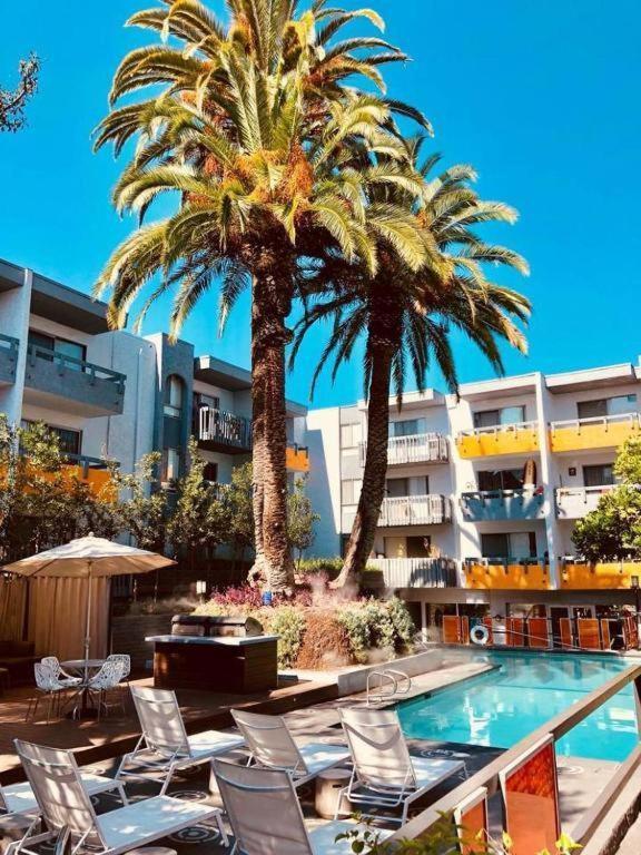 Hollywood Studio With Pool And Balcony Apartamento Los Angeles Exterior foto