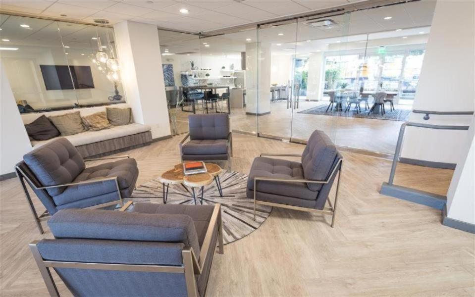 Hollywood Studio With Pool And Balcony Apartamento Los Angeles Exterior foto